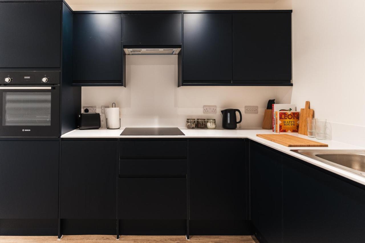 Wych Cottage, Striking 2 Bed, Parking, Ground Floor Flat - Step Free ซัมเมอร์ตัน ภายนอก รูปภาพ