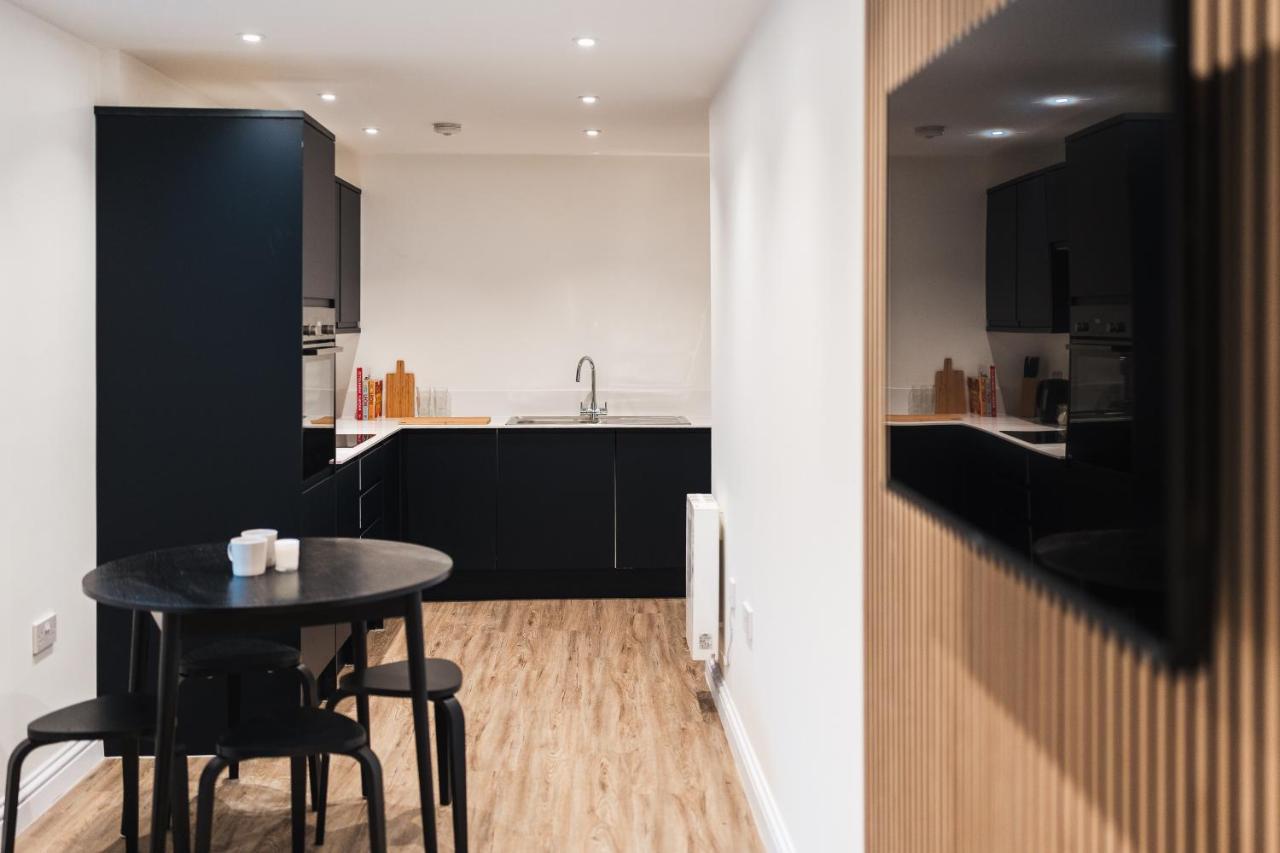 Wych Cottage, Striking 2 Bed, Parking, Ground Floor Flat - Step Free ซัมเมอร์ตัน ภายนอก รูปภาพ